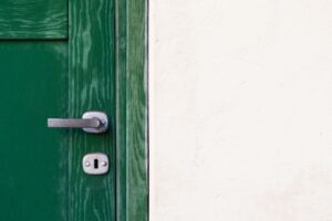 How to Use Deadbolt Locks to Increase the Security of Your Home